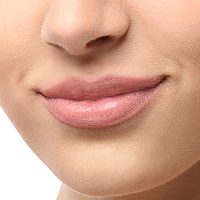lips-volume lips-volume